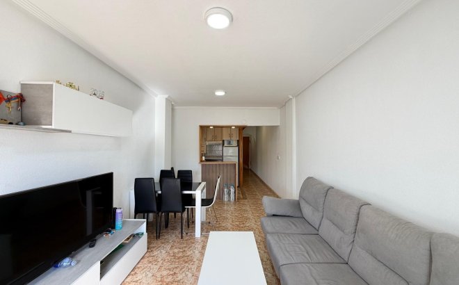 Resale - Apartment -
Torrevieja - Playa del Cura
