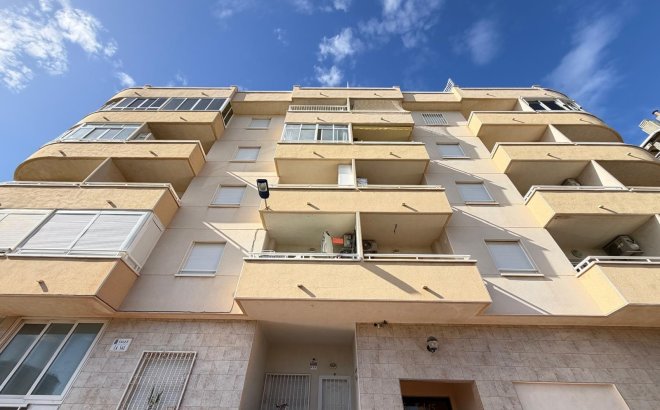 Resale - Apartment -
Torrevieja - Playa del Cura