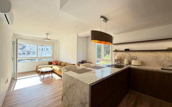 Resale - Apartment -
Orihuela Costa - Altos De Campoamor