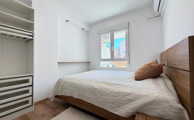 Resale - Apartment -
Orihuela Costa - Altos De Campoamor
