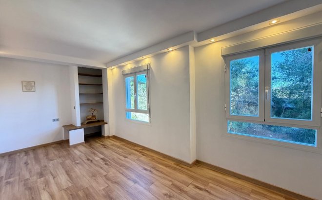 Resale - Apartment -
Orihuela Costa - Altos De Campoamor