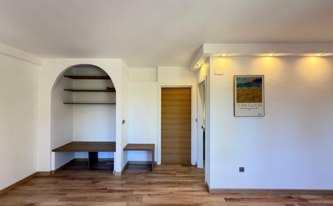 Resale - Apartment -
Orihuela Costa - Altos De Campoamor