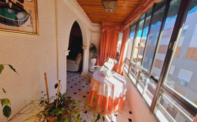 Resale - Apartment -
Torrevieja - Acequion