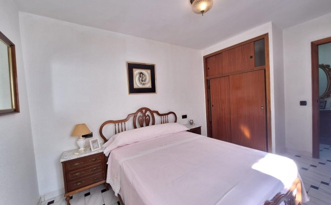 Resale - Apartment -
Torrevieja - Acequion