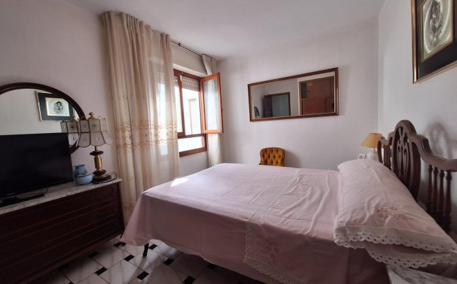 Resale - Apartment -
Torrevieja - Acequion