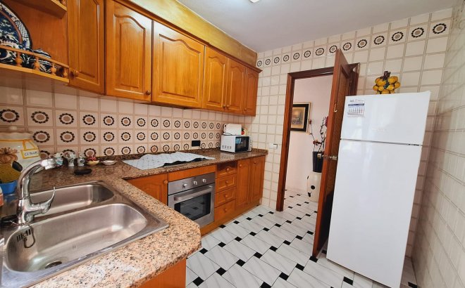 Resale - Apartment -
Torrevieja - Acequion