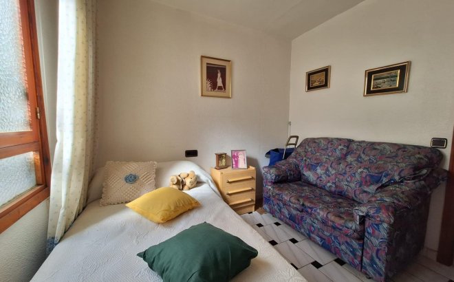 Resale - Apartment -
Torrevieja - Acequion