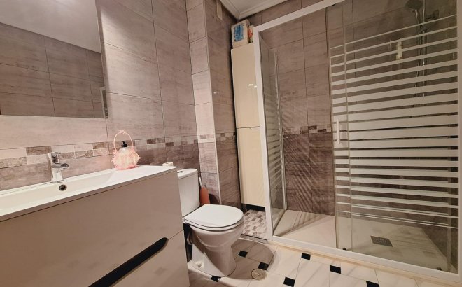 Resale - Apartment -
Torrevieja - Acequion