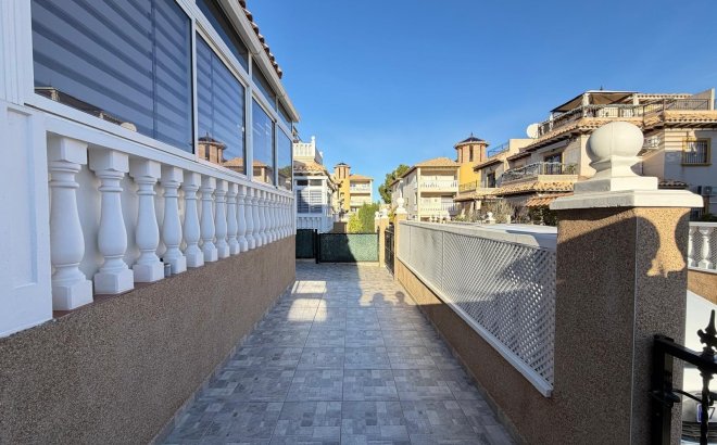 Resale - Town House -
Orihuela Costa - Las Filipinas