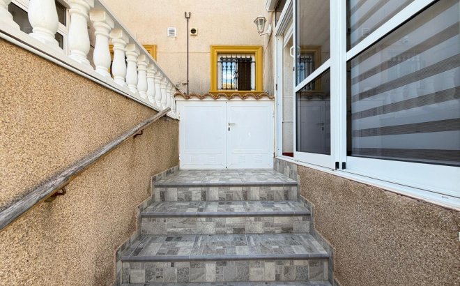 Resale - Town House -
Orihuela Costa - Las Filipinas