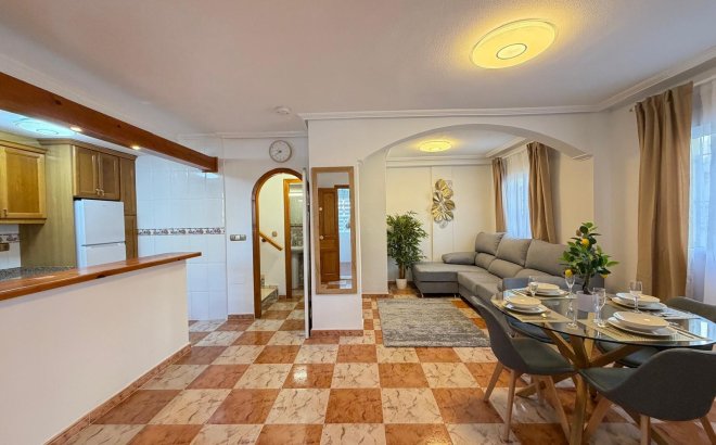 Resale - Town House -
Orihuela Costa - Las Filipinas