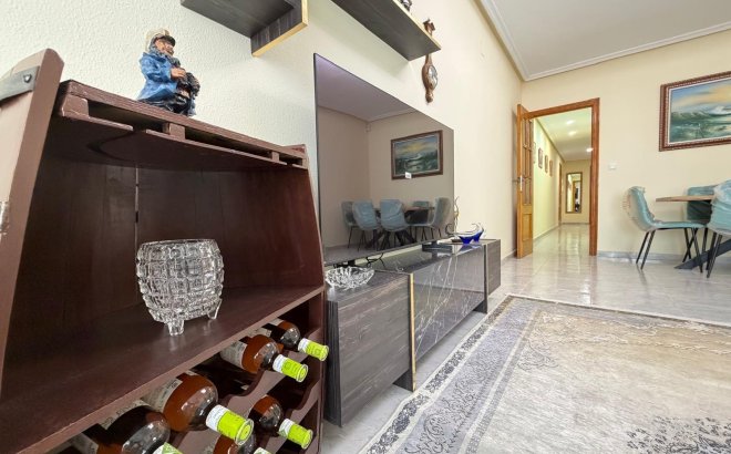 Resale - Apartment -
Torrevieja - Playa del Cura