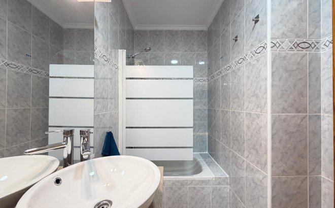 Resale - Apartment -
Torrevieja - Playa del Cura