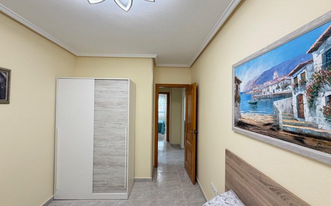 Resale - Apartment -
Torrevieja - Playa del Cura