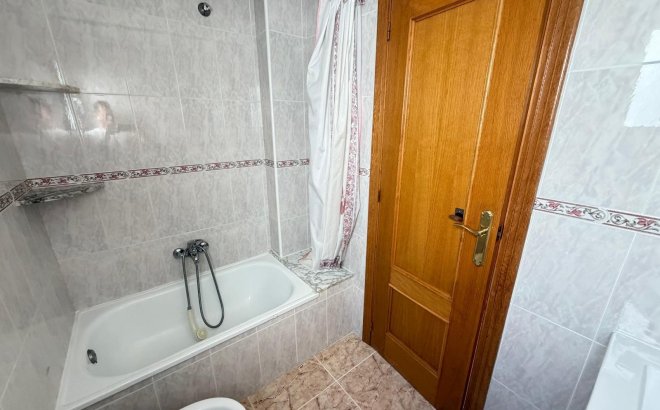 Resale - Penthouse -
Torrevieja - Playa del Cura