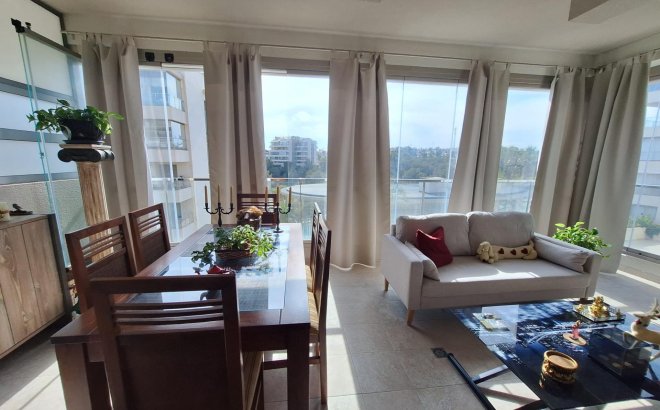 Resale - Apartment -
Orihuela Costa - Los Dolses