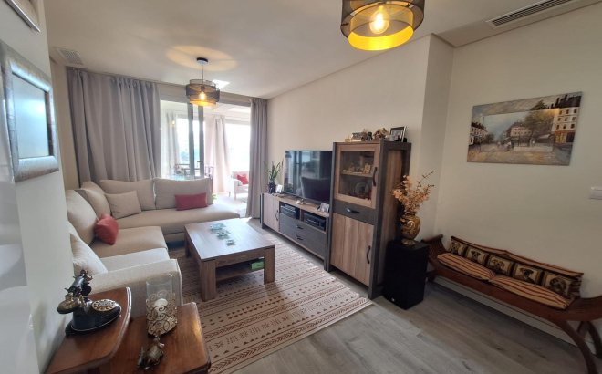 Resale - Apartment -
Orihuela Costa - Los Dolses