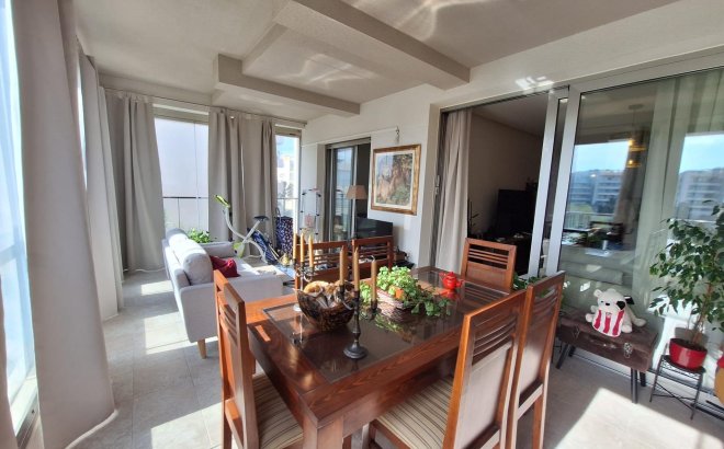 Resale - Apartment -
Orihuela Costa - Los Dolses