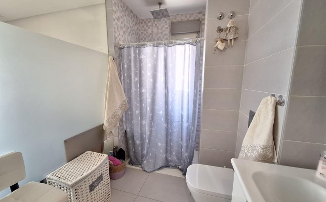 Resale - Apartment -
Orihuela Costa - Los Dolses