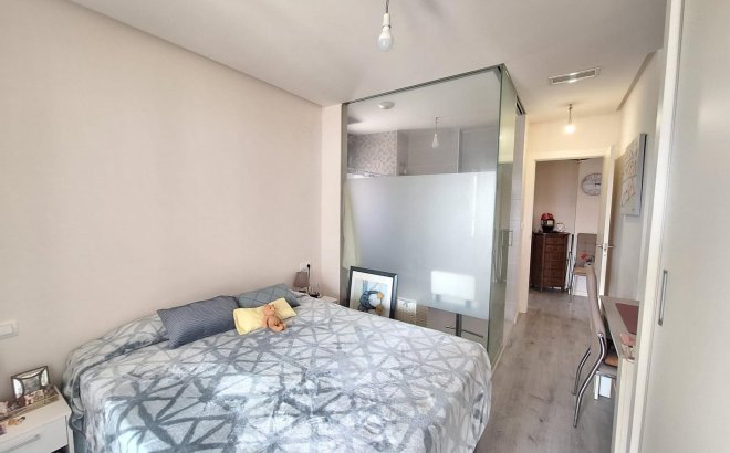 Resale - Apartment -
Orihuela Costa - Los Dolses