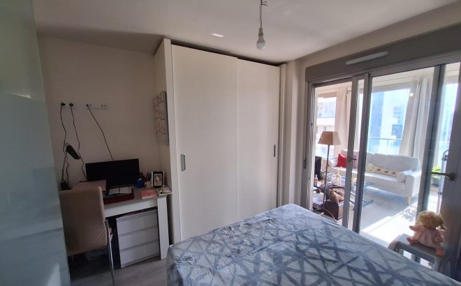 Resale - Apartment -
Orihuela Costa - Los Dolses