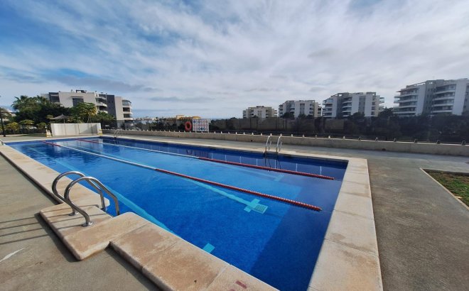 Resale - Apartment -
Orihuela Costa - Los Dolses