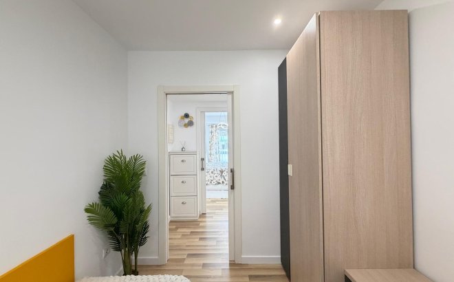 Resale - Apartment -
Torrevieja - Centro