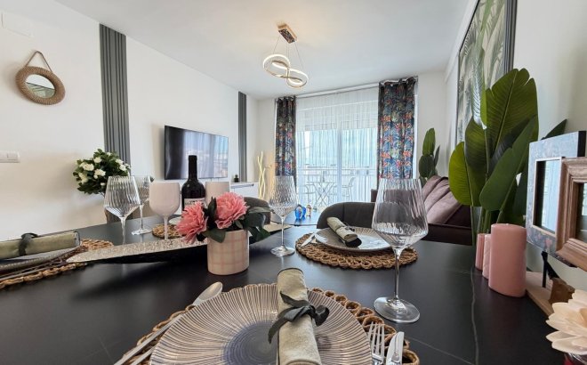 Resale - Apartment -
Torrevieja - Centro