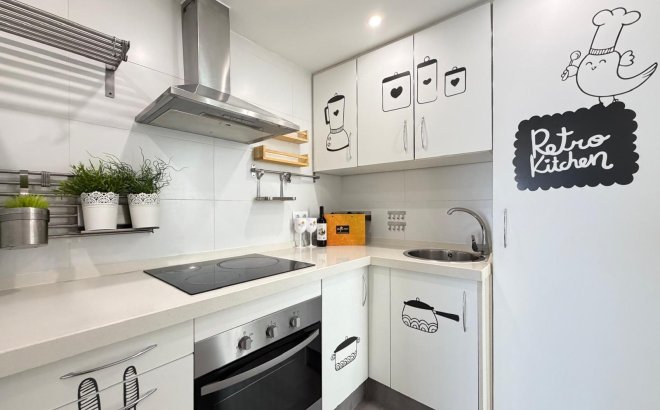 Resale - Apartment -
Torrevieja - Centro