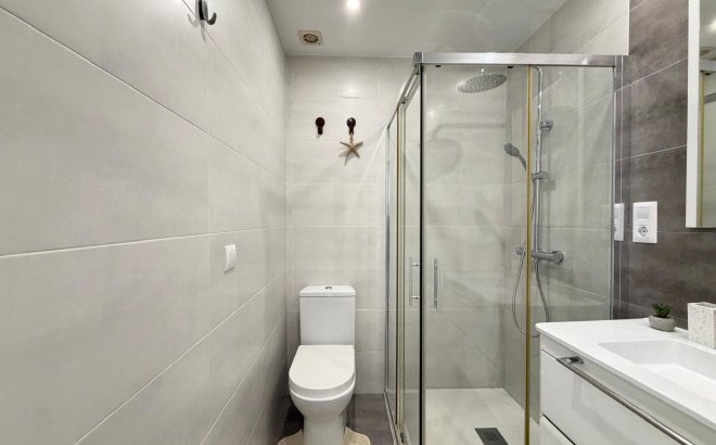Resale - Apartment -
Torrevieja - Centro
