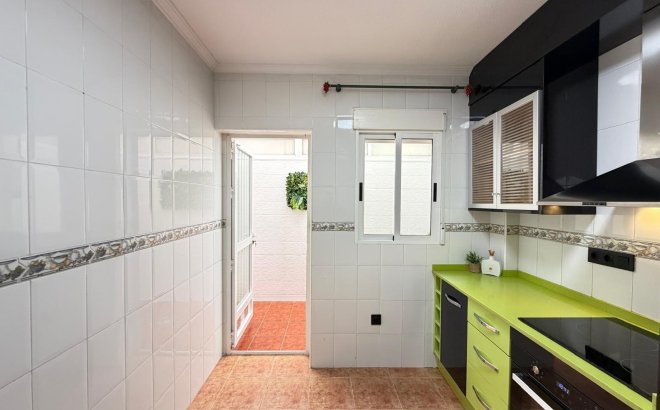 Resale - Town House -
Orihuela Costa - Rocio Del Mar