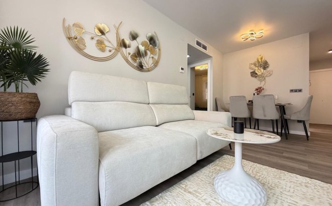 Resale - Apartment -
Torrevieja - Estacion De Autobuses