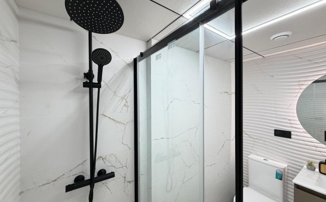 Resale - Apartment -
Torrevieja - Estacion De Autobuses
