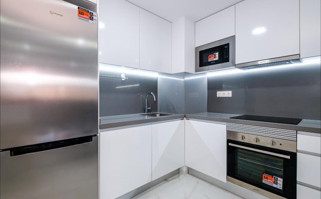 Resale - Apartment -
Torrevieja - Playa del Cura