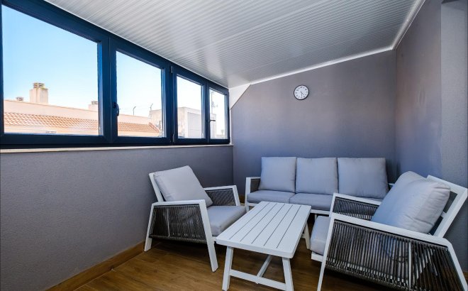 Resale - Apartment -
Torrevieja - Playa del Cura