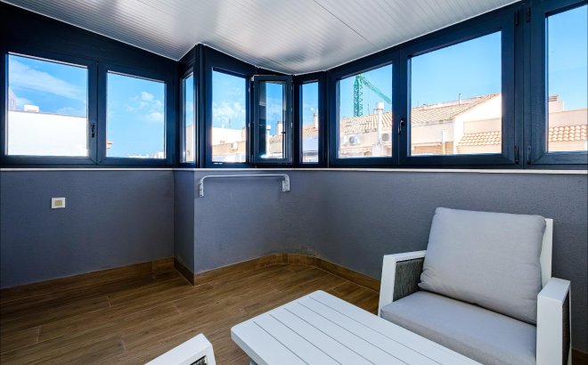 Resale - Apartment -
Torrevieja - Playa del Cura