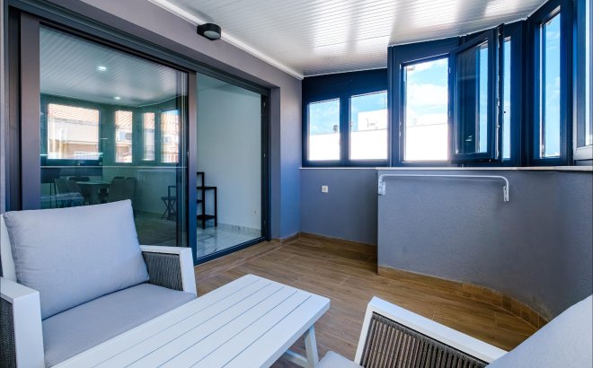 Resale - Apartment -
Torrevieja - Playa del Cura