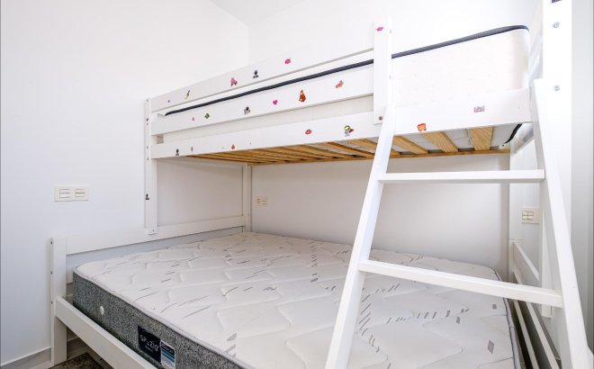 Resale - Apartment -
Torrevieja - Playa del Cura