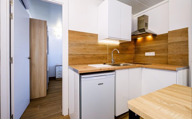 Resale - Apartment -
Torrevieja - Playa del Cura