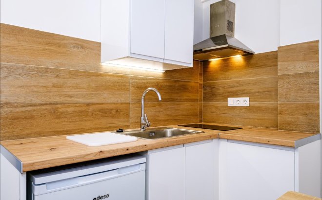 Resale - Apartment -
Torrevieja - Playa del Cura