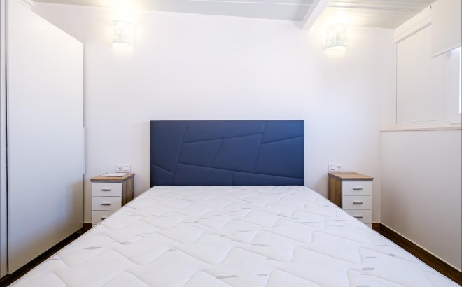 Resale - Apartment -
Torrevieja - Playa del Cura