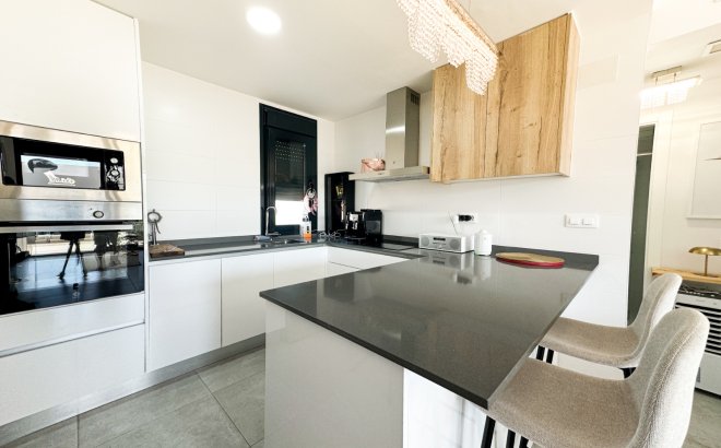 Resale - Apartment -
Orihuela Costa - Costa Blanca