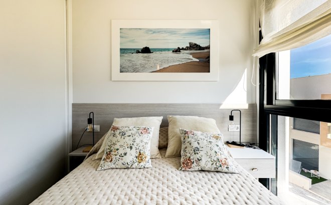 Resale - Apartment -
Orihuela Costa - Costa Blanca
