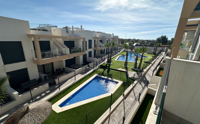 Resale - Apartment -
Orihuela Costa - Costa Blanca