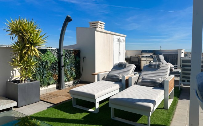 Resale - Apartment -
Orihuela Costa - Costa Blanca