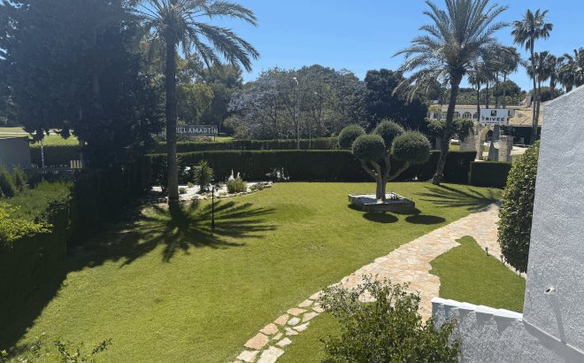 Resale - Apartment -
Orihuela Costa - Costa Blanca