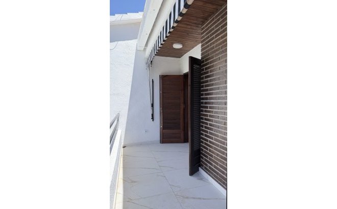 Resale - Apartment -
Orihuela Costa - Costa Blanca