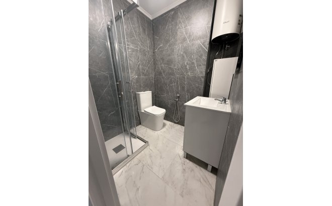 Resale - Apartment -
Torrevieja - Costa Blanca