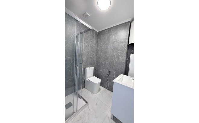 Resale - Apartment -
Torrevieja - Costa Blanca
