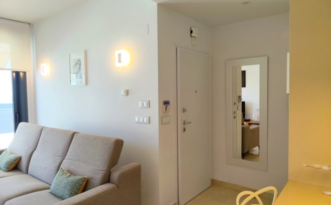 Resale - Villa -
San Miguel de Salinas - Inland